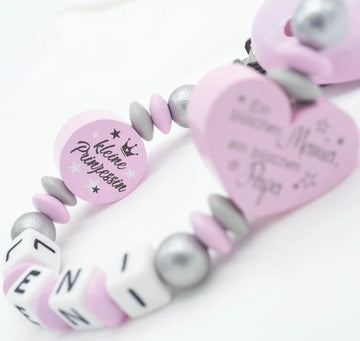 Schnullerkette mit Namen Mädchen Ein bisschen Mama Papa + kleine Prinzessin Schnullerkette minipishop