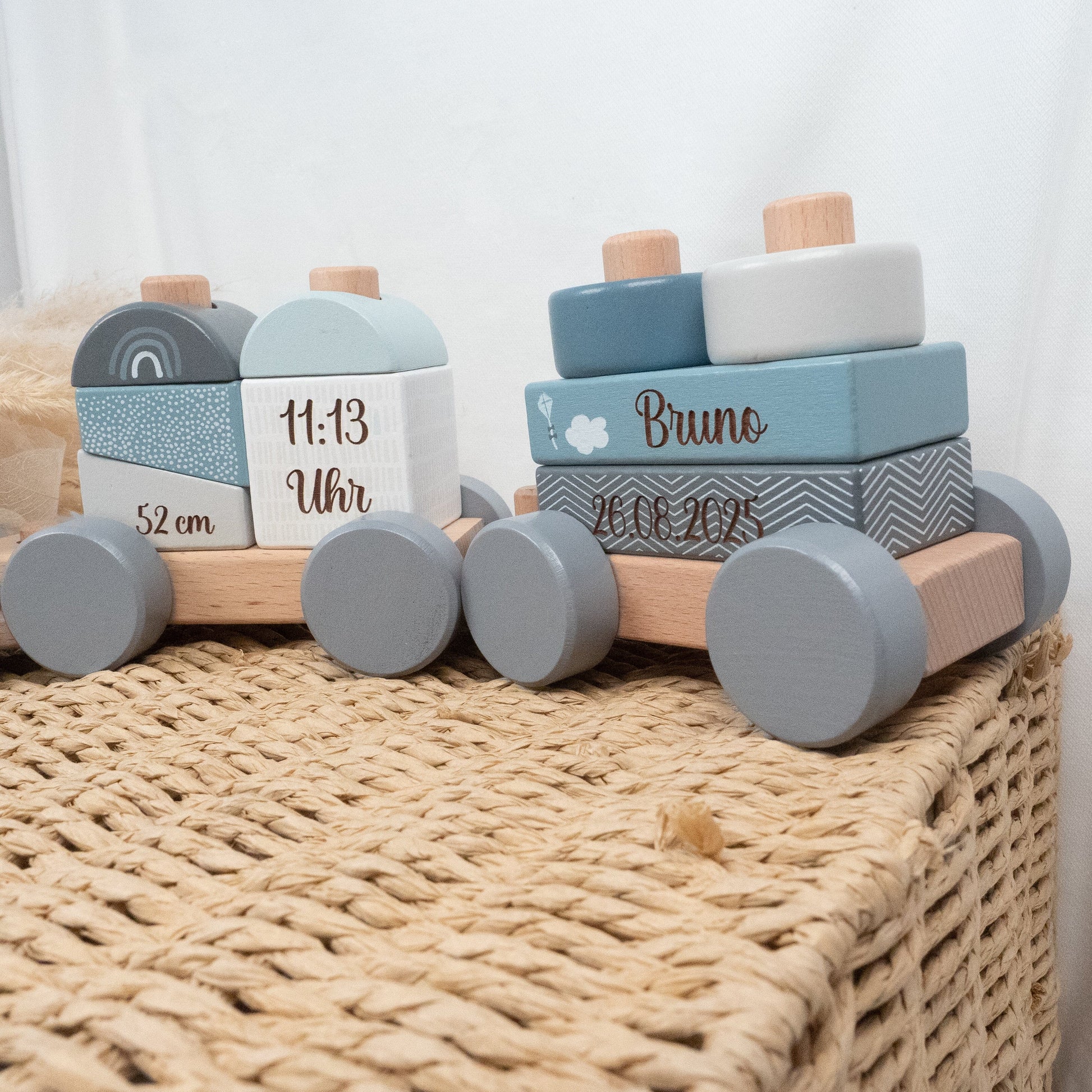 Holzzug zur Geburt Blau Holzspielzeug Label Label 