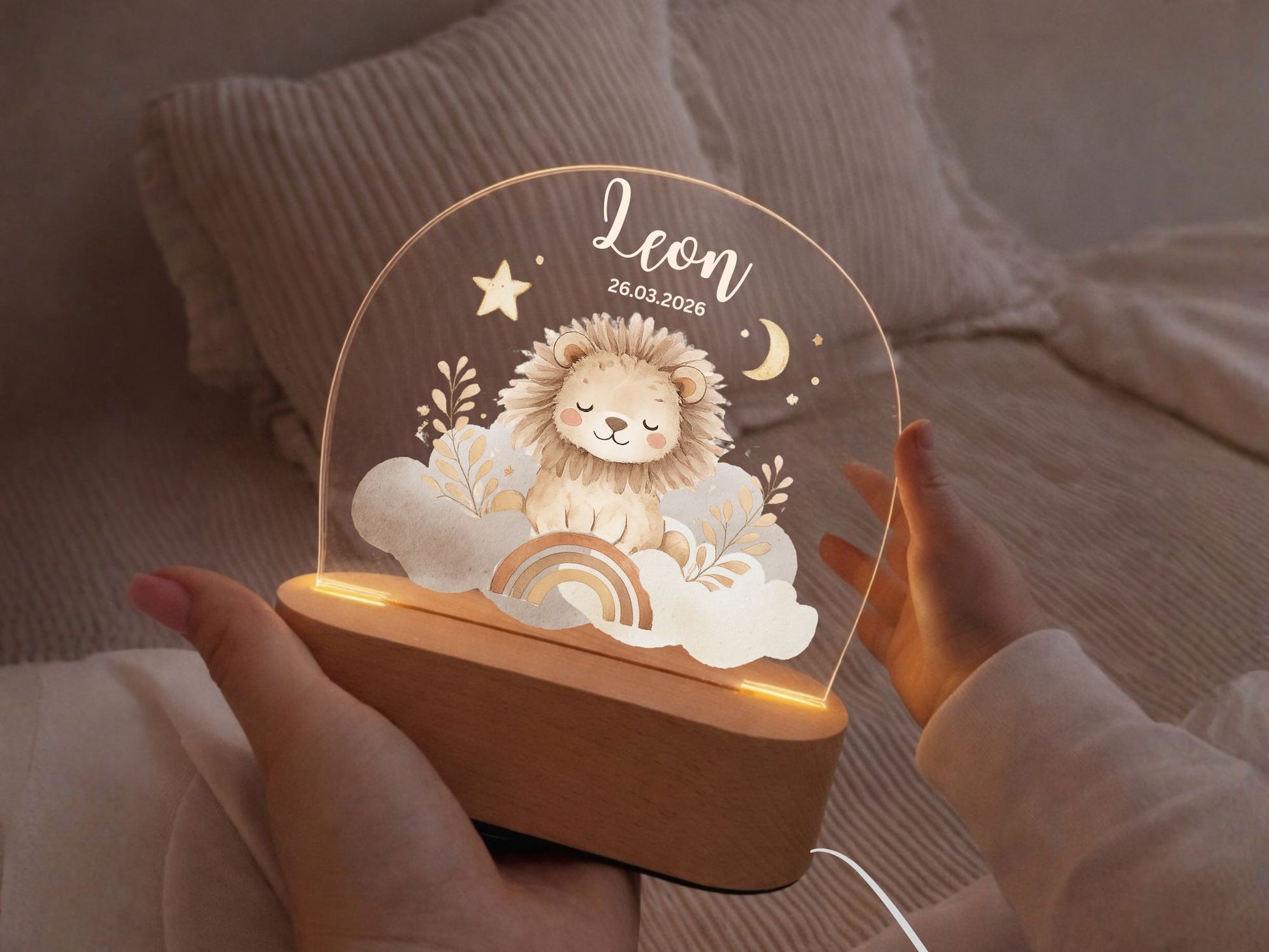 Nachtlicht personalisiert Motiv Baby Löwe, Babygeschenk zur Geburt Junge minipishop 