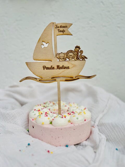 Personalisierter Cake Topper zur Taufe aus Holz Arche Noah Holzspielzeug MiniPiShop 