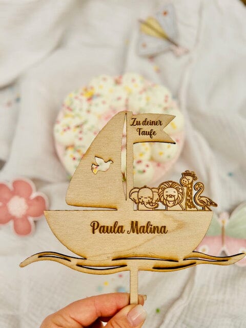 Personalisierter Cake Topper zur Taufe aus Holz Arche Noah Holzspielzeug MiniPiShop 